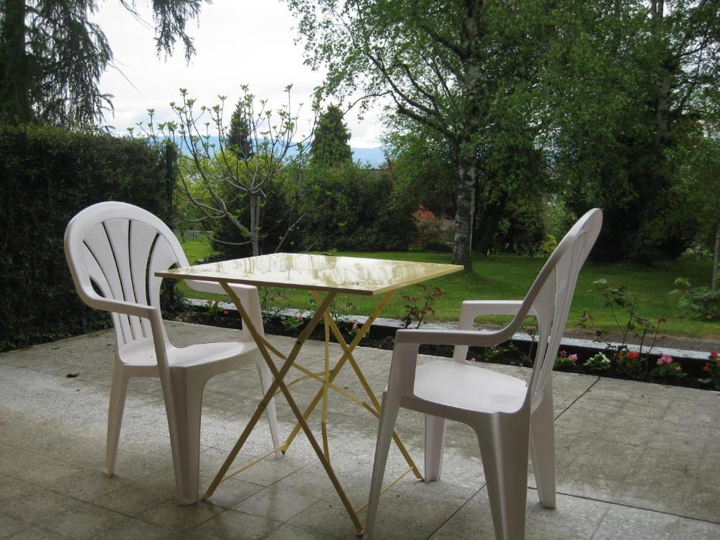 Hotel Les Pavillons Du Golf Εβιάν-λε-Μπαιν Εξωτερικό φωτογραφία