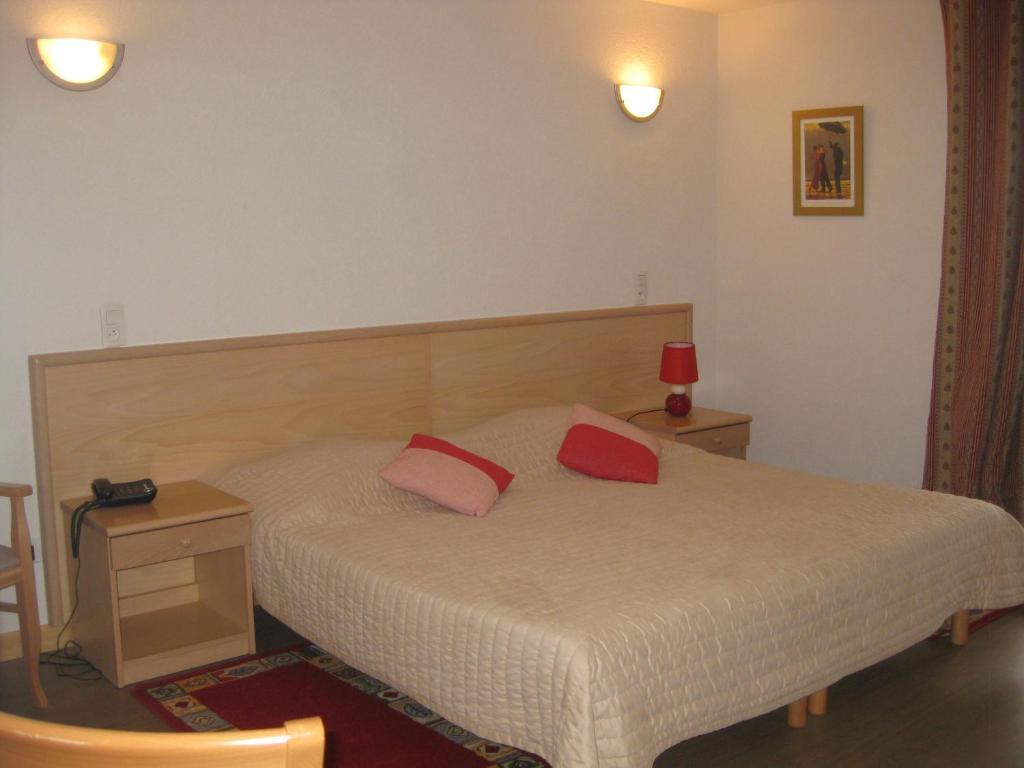 Hotel Les Pavillons Du Golf Εβιάν-λε-Μπαιν Εξωτερικό φωτογραφία