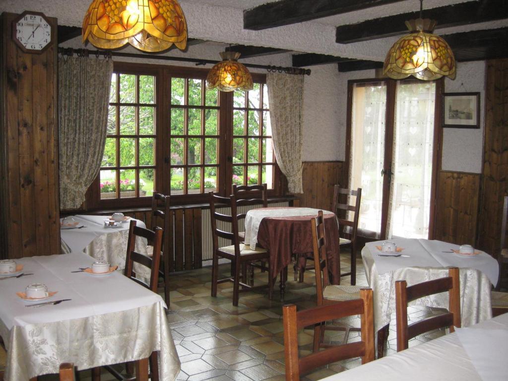 Hotel Les Pavillons Du Golf Εβιάν-λε-Μπαιν Εξωτερικό φωτογραφία