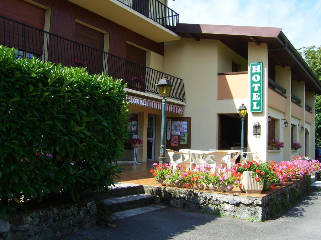 Hotel Les Pavillons Du Golf Εβιάν-λε-Μπαιν Εξωτερικό φωτογραφία